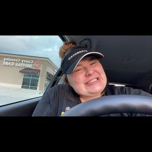 Meet your Posher, Beth